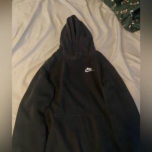 Large kids nike hoodie black